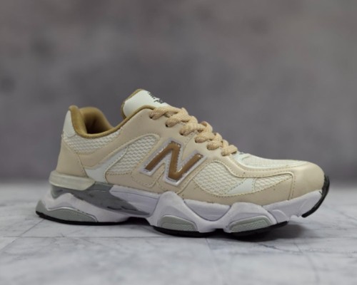 کفش مردانه New Balance 9060