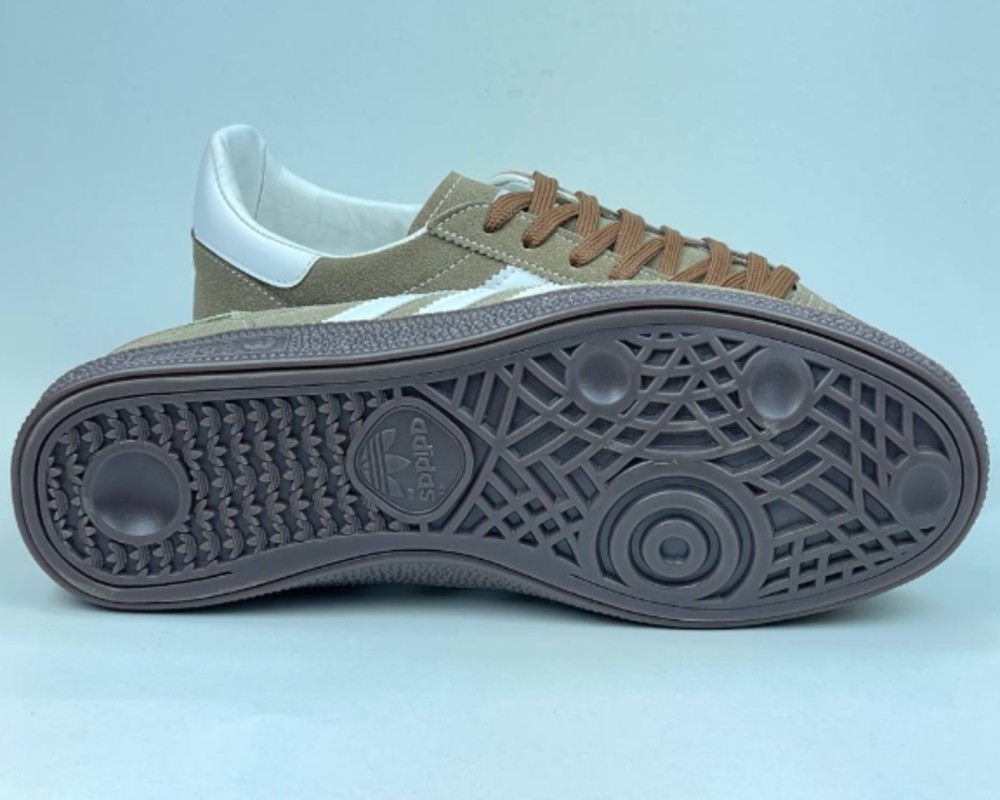 آدیداس اسپزیال adidas spezial 