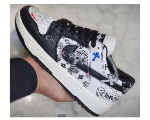 Nike sb dunk chrom hearts