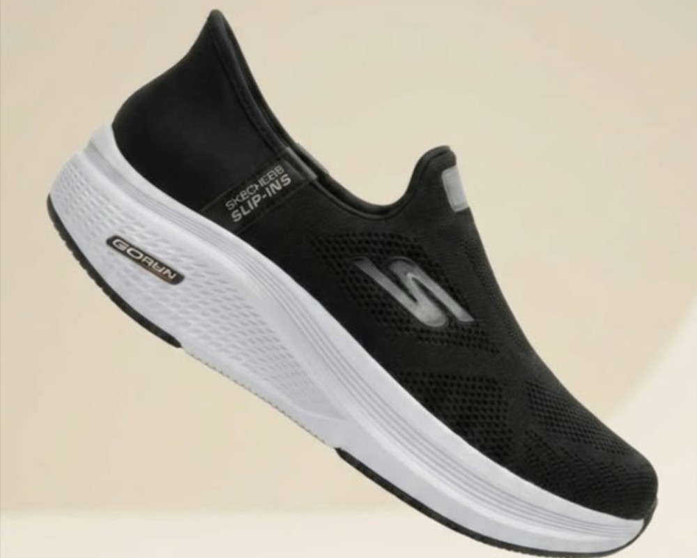  اسکیچرز go run 