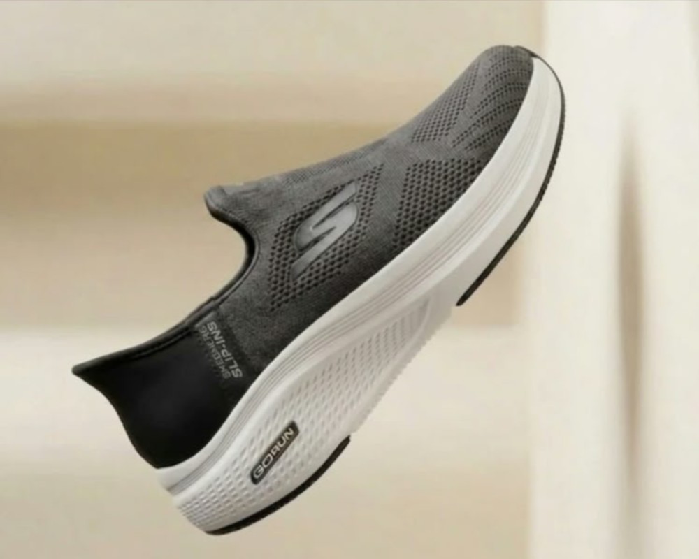  اسکیچرز go run 