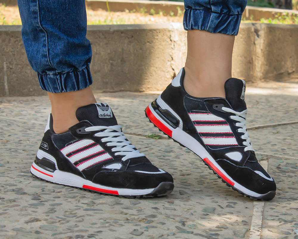  آدیداس ZX 750 