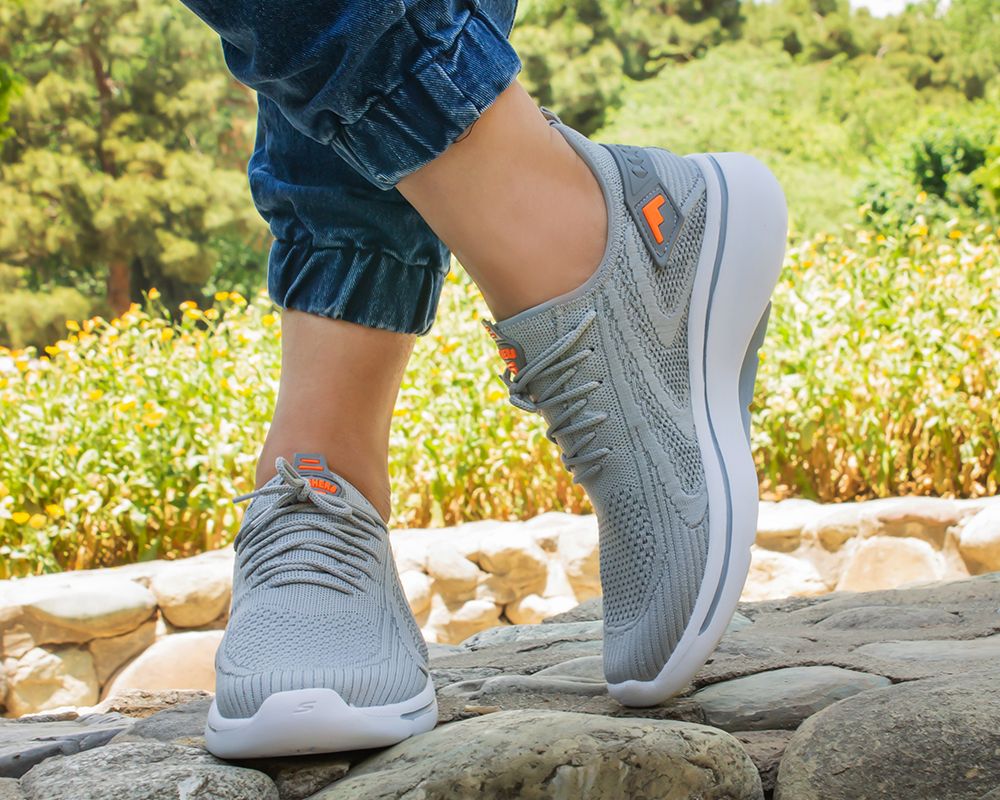  اسکیچرز آرچ فیت 