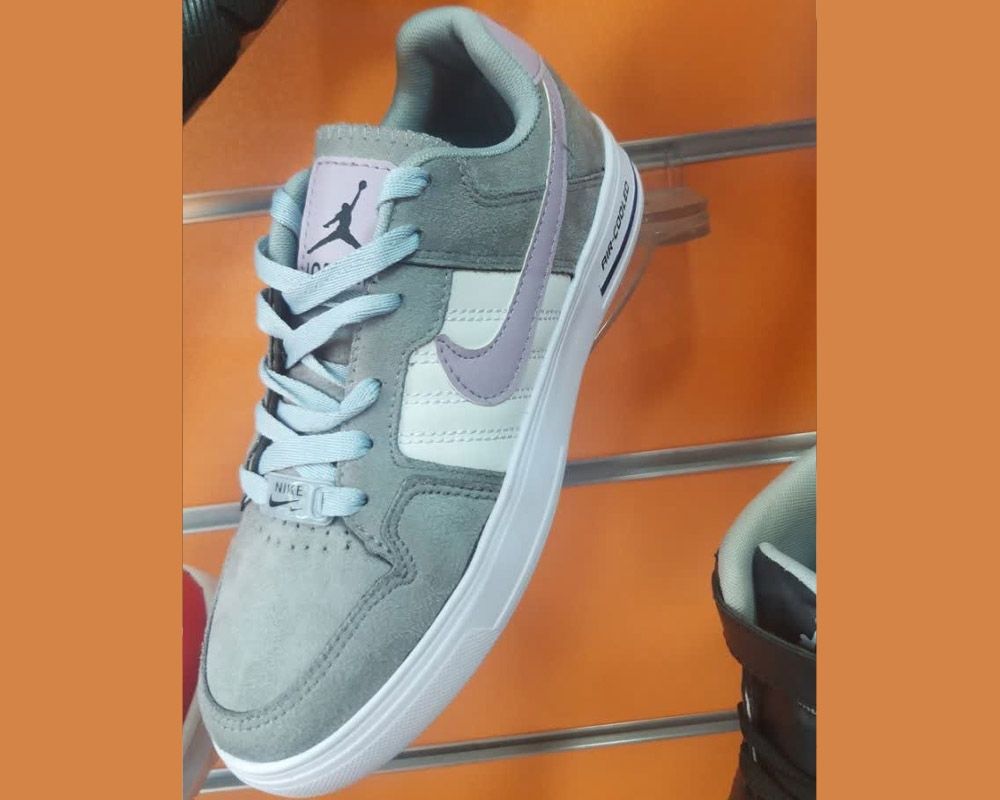  Nike Jordan 
