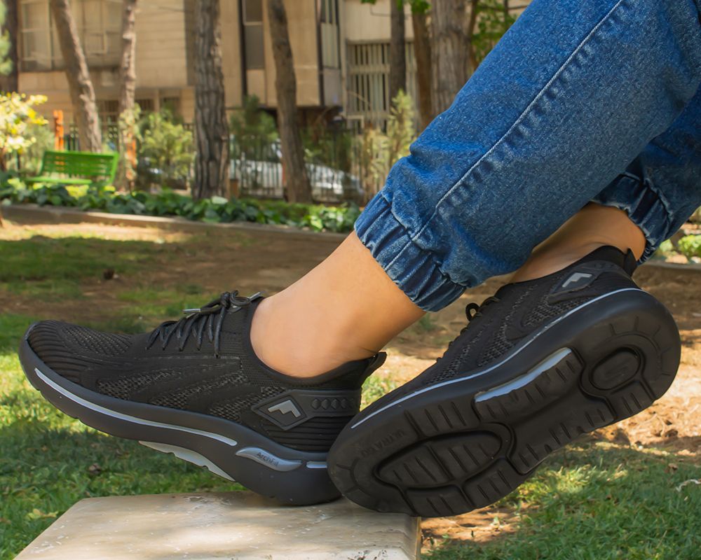  اسکیچرز آرچ فیت 