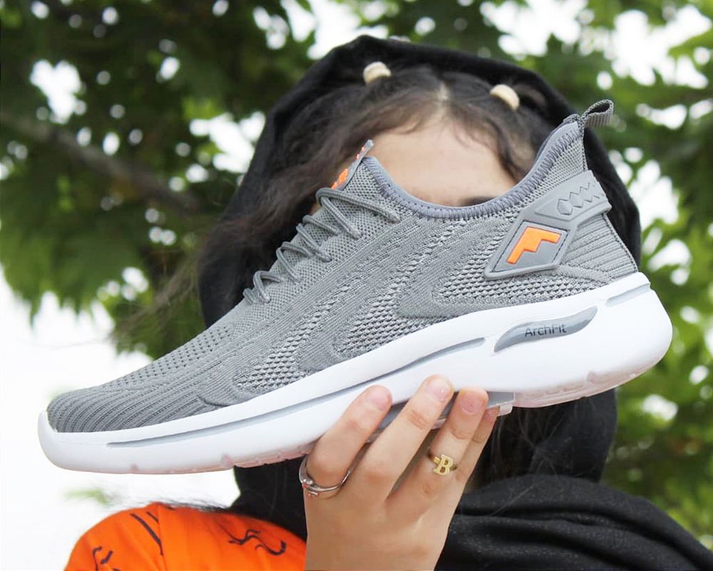  اسکیچرز آرچ فیت 