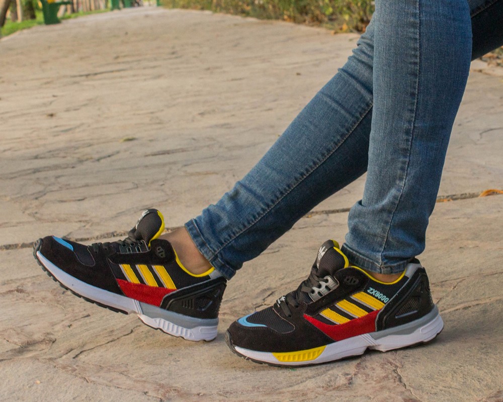  آدیداس ZX8000 